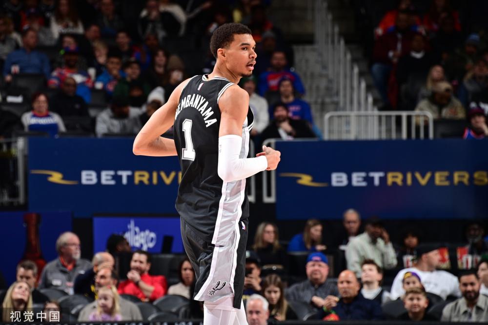 作出判断 作出判断