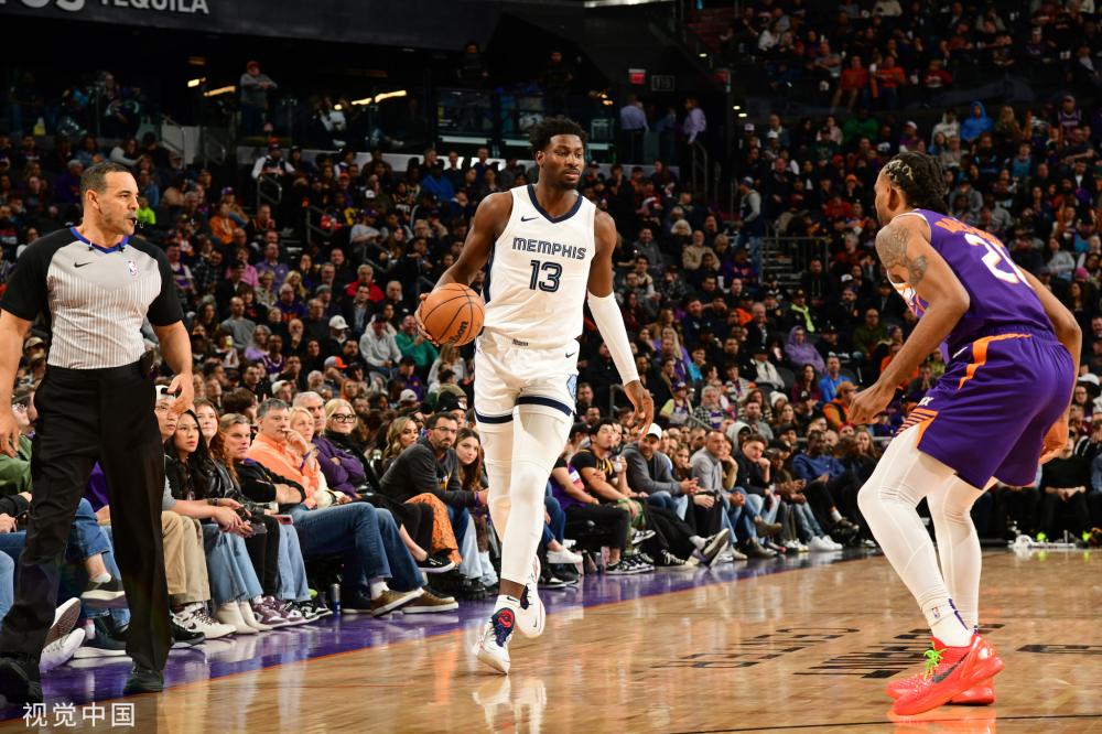 手在赛场上 手在赛场上